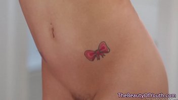 Preview 1 of Xharmstar - Teenage lesbian pussylicked in sensual couple