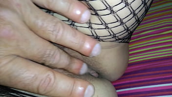 Preview 4 of Malyam Xxx - Marta e o comedor brincando