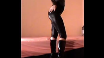 Preview 4 of Mast Husband Clock - leggings
