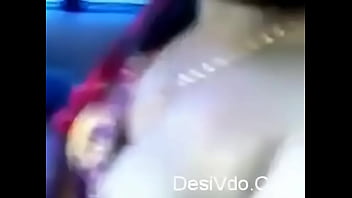 Preview 1 of Roja Sixvideos - Mallu lady sex in car