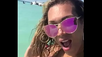 Preview 1 of Telugu Heroine Sexy - PISTOLUDAS.COM ⋆ Tgata curtindo uma praia