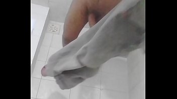 Preview 1 of Pramugari Garuda Tube Porno Indo - Gay boy bathing and cuming
