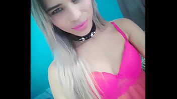 Preview 4 of Bj With Ass Licking - PISTOLUDAS.COM ⋆ Travesti barbiezinha tirando selfie