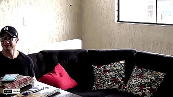 Preview 2 of Rough Sex Yoga - MEU AMIGO DA FACU - ESTUDANDO EM CASA