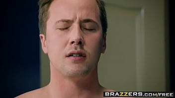 Preview 4 of Lisa Sparks Gang - Brazzers - Moms in control - (Alena Croft,  Kristen Scott,  Jessy Jones) - Doing The Dirty Work - Trailer preview