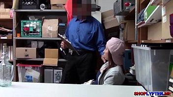 Preview 2 of Indin Maid Flash Com - The LP officer enjoy Hayden little pussy