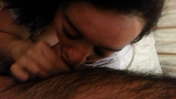 Preview 3 of Urain Comes Out - Mi esposa,  novia y amante en una rica tirada con mamada / My wife,  girlfriend and lover in a rich fuck with blowjob