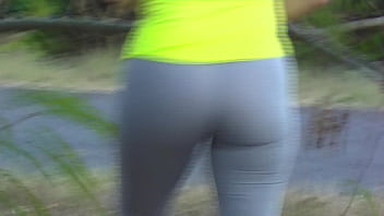 Preview 2 of Dildo Masturbasi - sexy ass wife