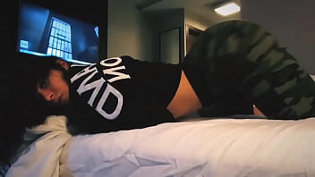 Preview 4 of Dominar 400 - Amra Travejo lanarhoades MOVIENDO EL CULO En Cuatro