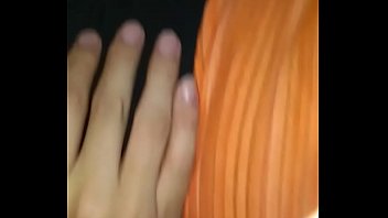Preview 1 of Emma Got With Jacky - Mi esposo mojandome el short