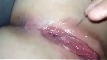 Preview 2 of Angela White Study - shqipe abazi duke u shtir gishtat ne pidh dhe duke u derdhur