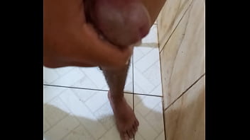 Preview 3 of Meninas Peladas Na Praia Nudismo - Algu&eacute_m de macap&aacute_?