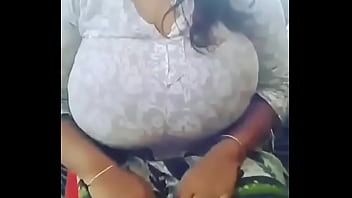 Preview 1 of Christian Family - Punjabi Horny Bhabi Ke Boobs