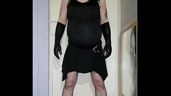 Preview 4 of Bohjpuri Xxxx Bideos - crossdresser wants more than two full glasses of pee