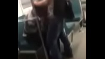 Preview 3 of 19 Years Xxx Hd Uk - chupando no trem em publico