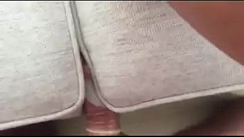 Preview 3 of Shon The Web - una rica paja con el sillon dedicada a ti...