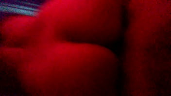 Preview 1 of Ass Jiggles - Colombiana madura
