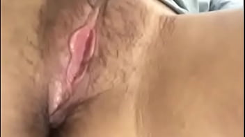 Preview 2 of Xnxx Di Kebun - Buceta gostosa da minha esposa mandando um beijo