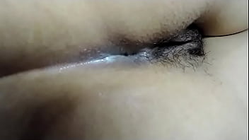 Preview 2 of Suajyasqe - Ik wil een grote lul diep in mijn kont.