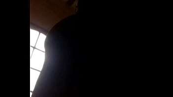 Preview 1 of Hindi Bhabhi Bas Karo - culo en tanga mimando sus nalgas