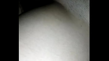 Preview 1 of Na Schaut Mal - La cuca peluda de mi esposa