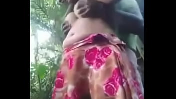 Preview 1 of Xxvidio Ccom - Desi Indian girl forest fuck