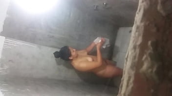 Preview 3 of Lesbi Mentruasi - Ba&ntilde_o