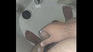 Preview 4 of Xxxxxx Mb3 - Cumming in the shower