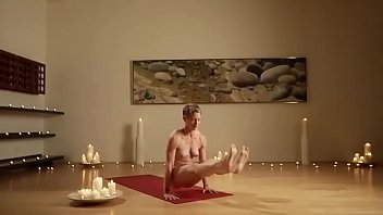 Preview 3 of Viola A La Hija - Erotic Yoga