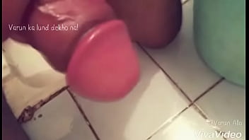 Preview 2 of Fast Xxnx - Jerking an Indian dick