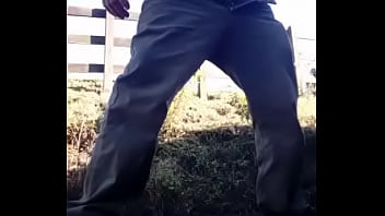 Preview 3 of Bangladash Indian - Pe&atilde_o dotado batendo punheta na fazenda