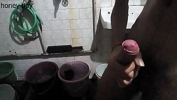 Preview 2 of Tante Ngentot Sama Abg Hot - Call boy honey masterbating for hot girls