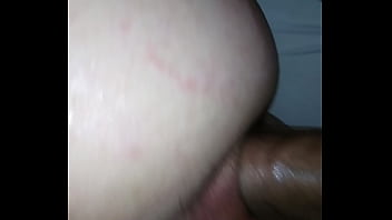 Preview 1 of Reafrcxxxx - Cuz&atilde_o macio da prima casada