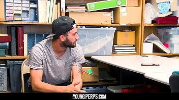Preview 2 of Sopine De - YoungPerps - Guard Punishes Shoplifter