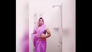 Preview 2 of Story Tr - Sexy sonu in hot saree