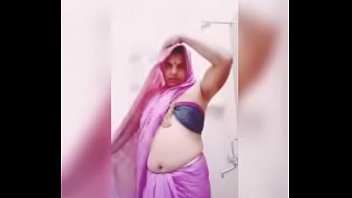Preview 1 of Story Tr - Sexy sonu in hot saree