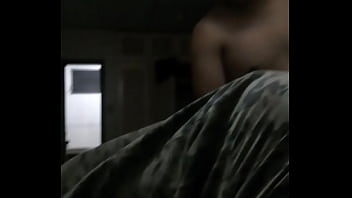 Preview 2 of Ebony Aunt Seduce Nephew - Perrita caliente quiere ba&ntilde_arse conmigo... Con el gran erickwild