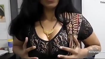 Preview 2 of Shemal Vs Female Hd - Horny Lily Amazing Fucking In Sari