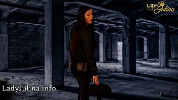 Preview 3 of Doona Dearmond Amp Jiz Lee - Lady Julina sucht Sitzgelegenheit f&uuml_r Prachtarsch in gl&auml_nzender Leder Leggings