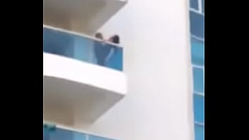 Preview 1 of Sister In A Apartemen - pillados en casa