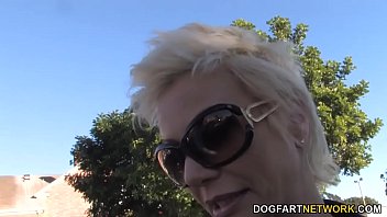Preview 1 of Muslim Ledes Sex - Cougar Isabella Rossa Fucks BBC