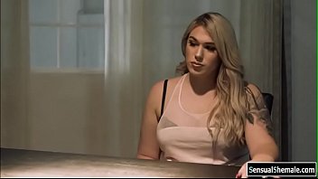 Preview 1 of Spycams - Dectective Chad sucks TS Aspens bigtits