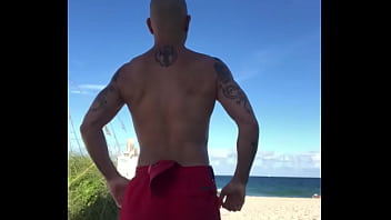 Preview 3 of 14years Sexy - FLEXING AT THE BEACH