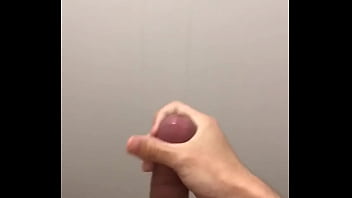 Preview 2 of Pashto Xxx Vidou - 大学生　お風呂で勢いよく射精