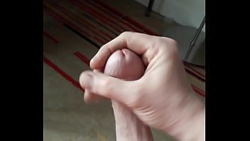 Preview 1 of Eating Foods On Pussy - Early morning wank &amp_ cum