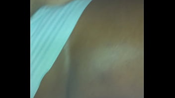 Preview 3 of Julia Help Son Masturbe - F&oacute_da no motel
