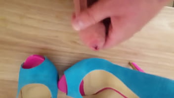 Preview 1 of Xxxxbfbf - shoejob vol. 17