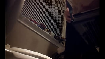 Preview 1 of Dutter Forget Sex - Pissing sister amy hidden toilet cam
