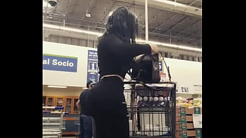 Preview 2 of Xxw 3 - Tremenda nalgona en el sams&#039_s