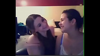 Preview 1 of Sxxx Vedio Ideia - Cute lesbian couple - visit -&gt_ bit.do/x99Cams